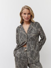 Aruelle Linna elegant Animal print Long Leg Pyjamas set with Beige piping detail. - Image 2 of 6