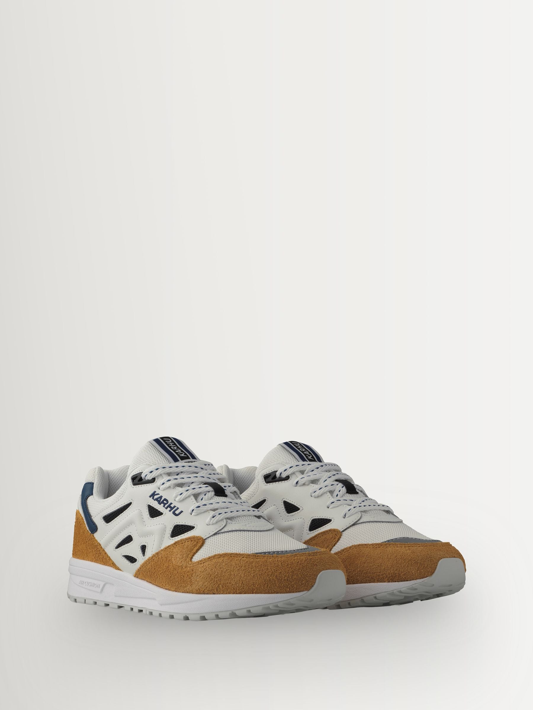 Buy Karhu Pumpkin Spice/Bright White Legacy 96 Trainers from the