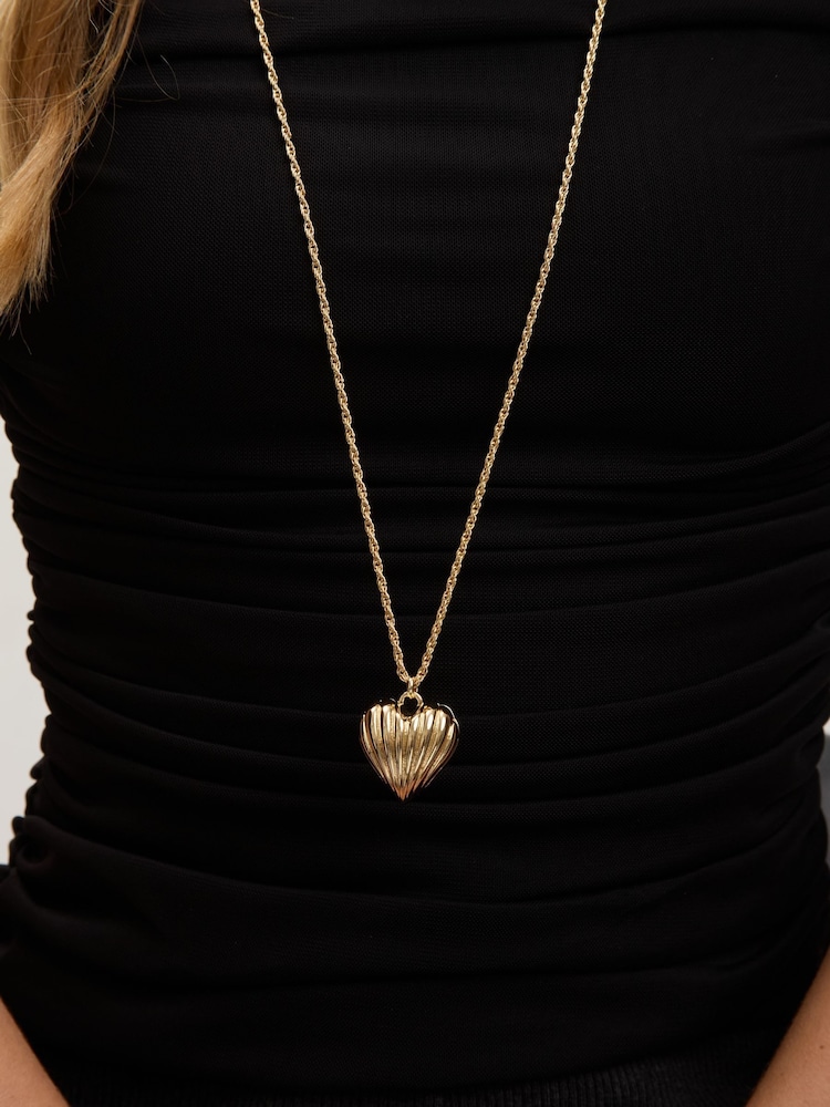 Jon Richard Gold Plated Ridge Heart Long Pendant - Image 3 of 3 Jon Richard Gold Plated Ridge Heart Long Pendant - Image 3 of 3