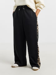 Simply Be Animal Print Wide Leg Side Stripe Joggers - Image 4 of 5
