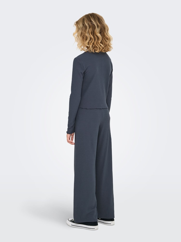 ONLY KIDS Blue T-Shirt & Wide Leg Trousers Set - Image 2 of 5 ONLY KIDS Blue T-Shirt & Wide Leg Trousers Set - Image 2 of 5