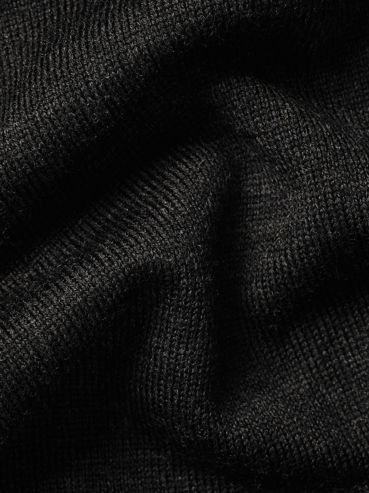 Charles Tyrwhitt Grey Pure Merino Crew Neck Jumper - Image 5 of 5