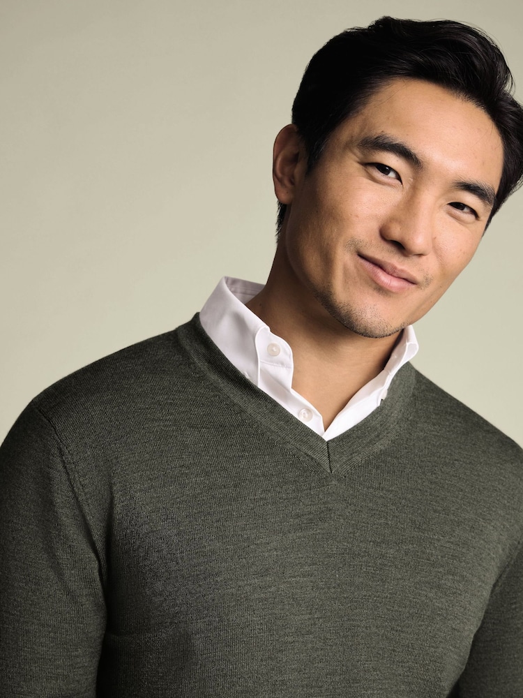 Charles Tyrwhitt Green Pure Merino V-Neck Jumper - Image 2 of 6 Charles Tyrwhitt Green Pure Merino V-Neck Jumper - Image 2 of 6