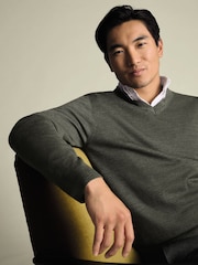 Charles Tyrwhitt Green Pure Merino V-Neck Jumper - Image 3 of 6