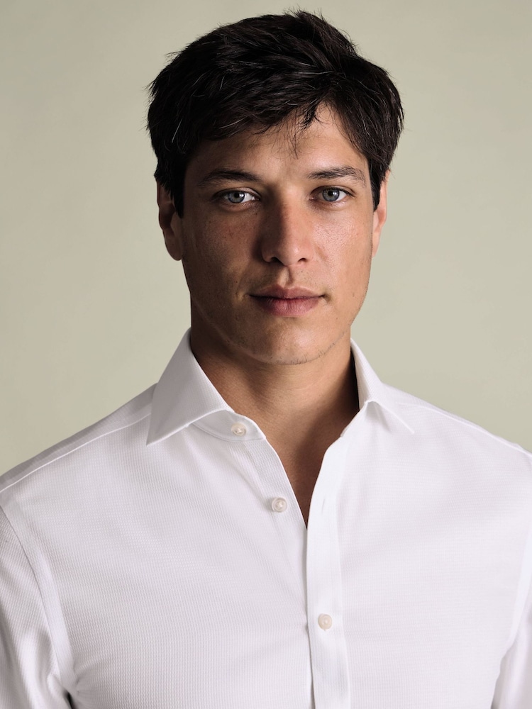 Charles Tyrwhitt White Non-Iron Stretch Burlington Weave Cutaway Slim Fit Shirt - Image 2 of 6 Charles Tyrwhitt White Non-Iron Stretch Burlington Weave Cutaway Slim Fit Shirt - Image 2 of 6
