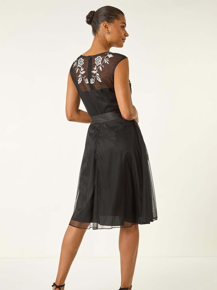 Roman Black Embroidered Tie Waist Midi Dress - Image 2 of 5
