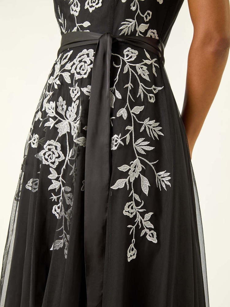 Roman Black Embroidered Tie Waist Midi Dress - Image 5 of 5 Roman Black Embroidered Tie Waist Midi Dress - Image 5 of 5