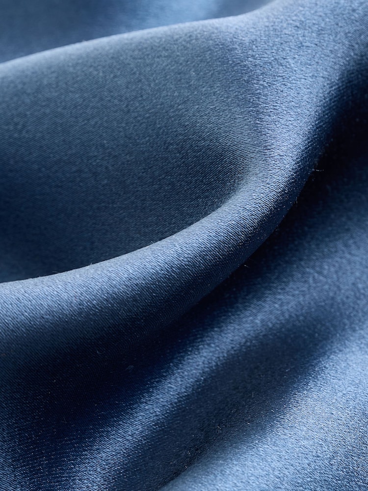 Steel Blue Silk Tie Pocket Square and Pin Set - Image 4 of 4