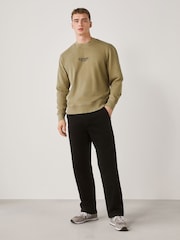 Хаки жашыл - Графикалык басма менен кооздолгон жакалуу свитер - 4ичинен 2 сүрөт