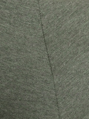 Lyle & Scott Green Tri Marl Raglan T-Shirt - Image 6 of 6