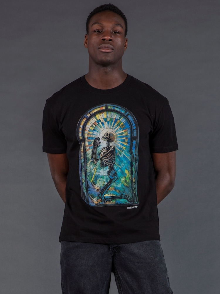 Religion Black Praying Psychedelic T-Shirt - Image 2 of 6