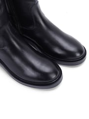Off The Hook Black Carnaby Stylish Knee High Leather Boots - Image 5 of 6