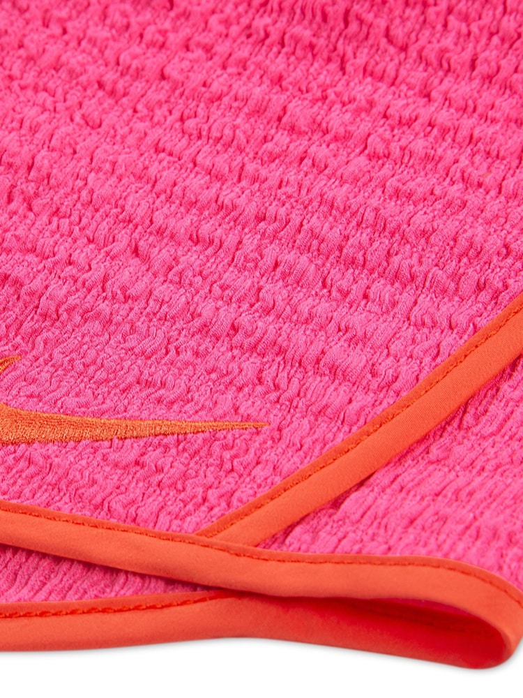 Nike Little Kids Bold Play Floral T-Shirt and Tempo Shorts Set - Imagen 6 de 6