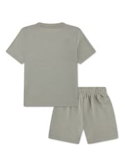 Nike Green Small Logo T-Shirt And Shorts Set - Image 2 of 3