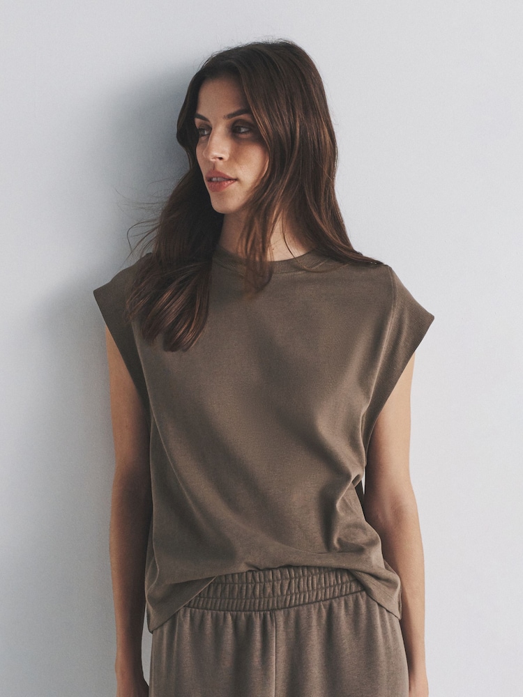 The Set 3 Pack Grown On Ribbed Sleeve T-Shirt Black/Chocolate Brown/White - Image 1 of 6