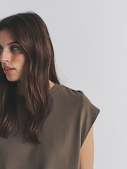 The Set 3 Pack Grown On Ribbed Sleeve T-Shirt Black/Chocolate Brown/White - Image 5 of 6