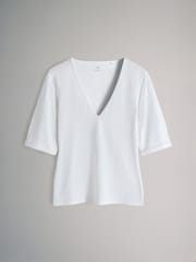 The Set 4 Pack V-Neck Turn Up Sleeve T-Shirt Navy/Blue/Red/White - Image 4 of 6