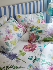Bluebellgray Spring Green Tetbury 250 Thread Count Duvet Cover and Pillowcase Set - Image 3 of 6