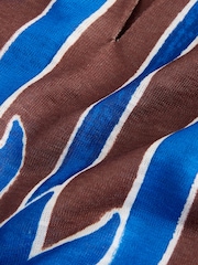 Blue/Brown Print Long Sleeve Notch Neck Top - Image 9 of 9
