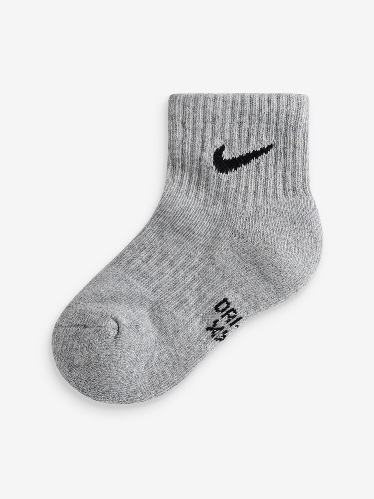 Nike Grey Little Kids Performance Basic Quarter Socks 6 Pack - Image 7 of 7