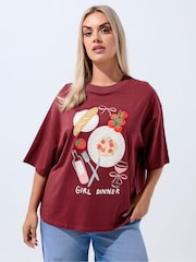 Yours Curve Limited Girl Dinner T-Shirt - Imagem 1 de 5