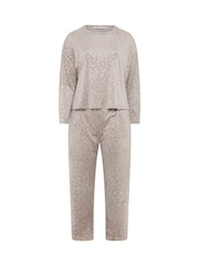 Yours Curve Natural Super Luxe Embossed Lounge Set - Image 5 of 5