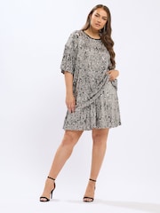 Yours Curve Silver Sequin Party T-Shirt - Image 4 of 6