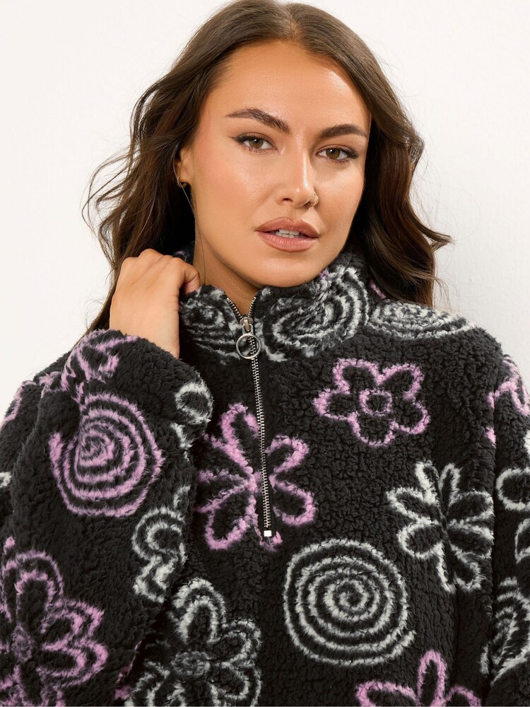 Yours Curve Black Sherpa Borg Fleece - Image 2 of 5 Yours Curve Black Sherpa Borg Fleece - Image 2 of 5
