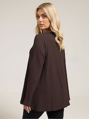 Yours Curve Brown Textured Long Sleeve Swing Top - Image 2 of 5