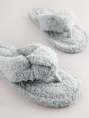 Серый - Тапочки с ремешком между пальцами из букле - Изображение 7 8