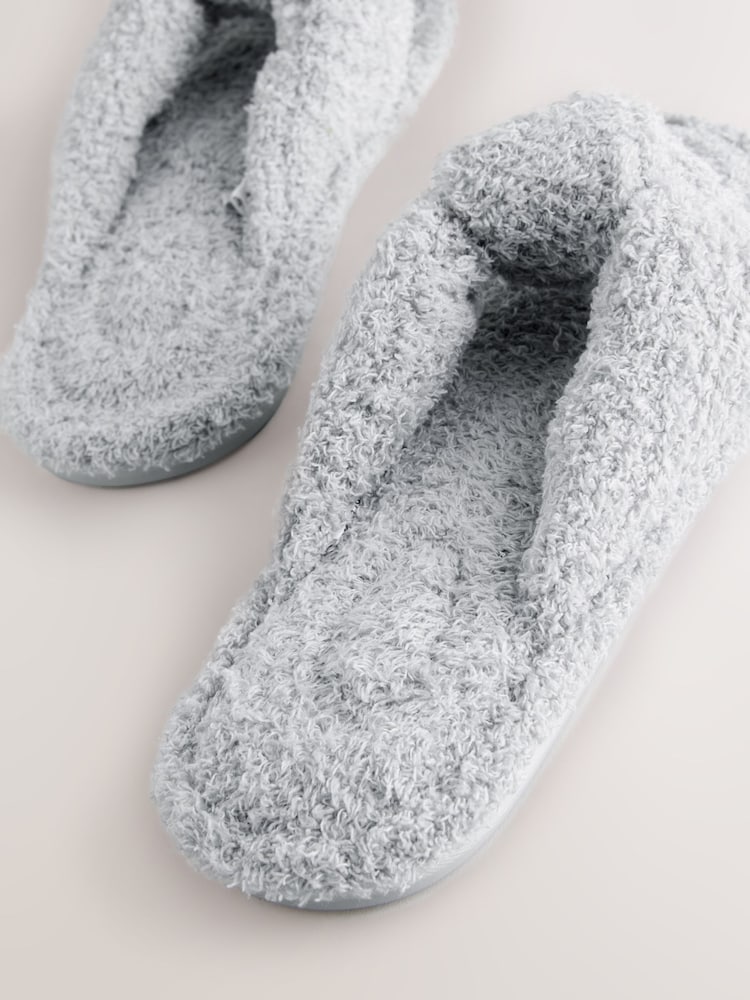 Серый - Тапочки с ремешком между пальцами из букле - Изображение 8 8