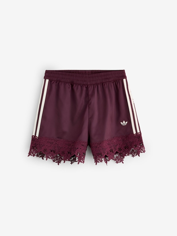 Pantalones cortos adidas Originals Firebird de satén con ribete de encaje - Imagen 5 de 5