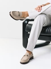 Stone - Suede Snaffle Loafers - Bild 1 von 7