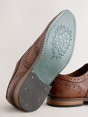 Tan Brown Leather Brogue Shoes - Image 7 of 7