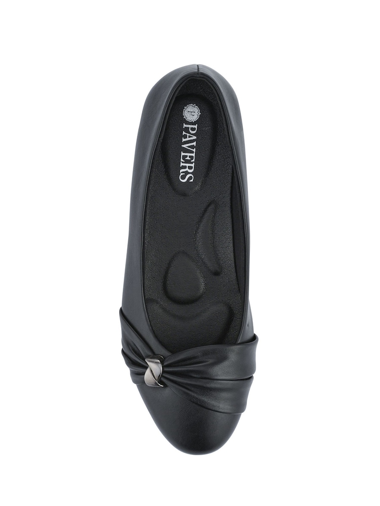 Pavers Black Bow Detailed Heeled Ballet Pumps - Image 5 of 5