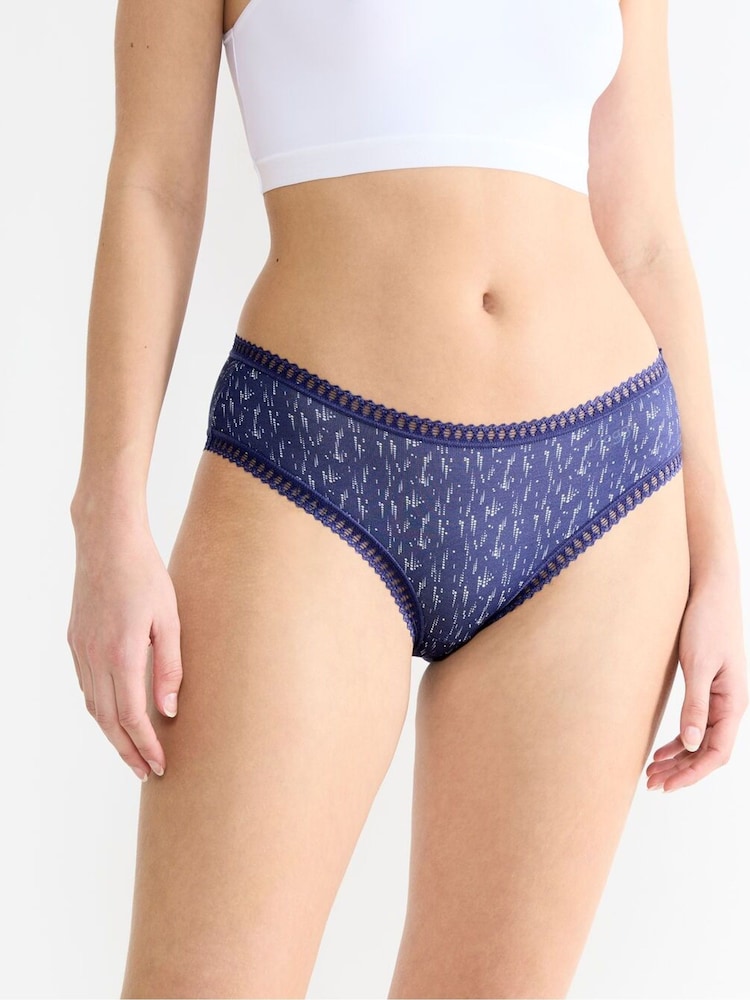 Sloggi GO Crush Hipsters 3 Pack - Image 2 of 12 Sloggi GO Crush Hipsters 3 Pack - Image 2 of 12