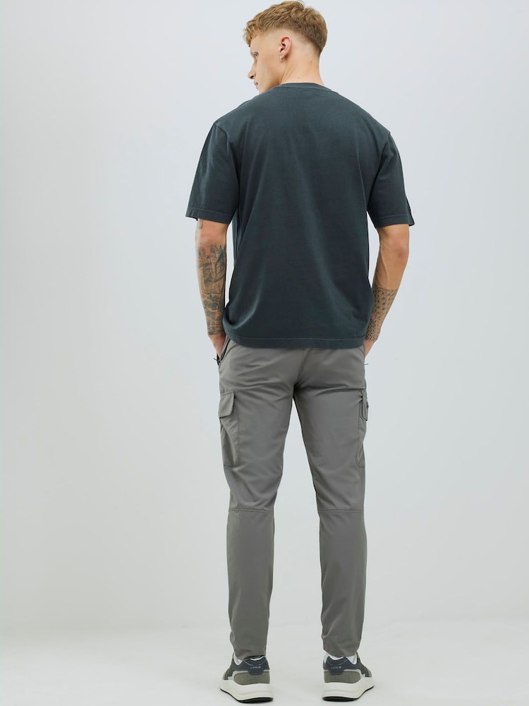 River Island Grey Skinny Fit Stretch Cargo Trousers - Image 2 of 4