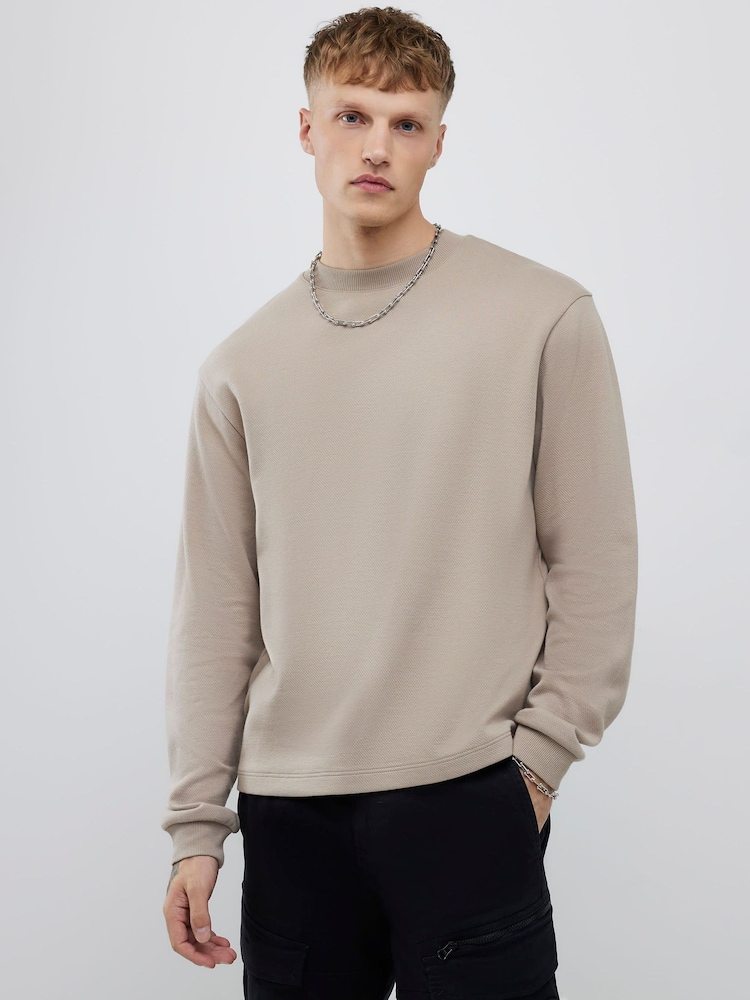 River Island Brown Regular Fit Essentials T-Shirt - Image 1 of 4