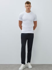 River Island Short Sleeve Muscle Fit Knitted T-Shirt - Imagem 2 de 4