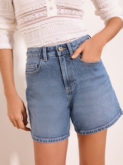 Lipsy Mid Wash Blue Classic Denim Mom Shorts - Image 2 of 4