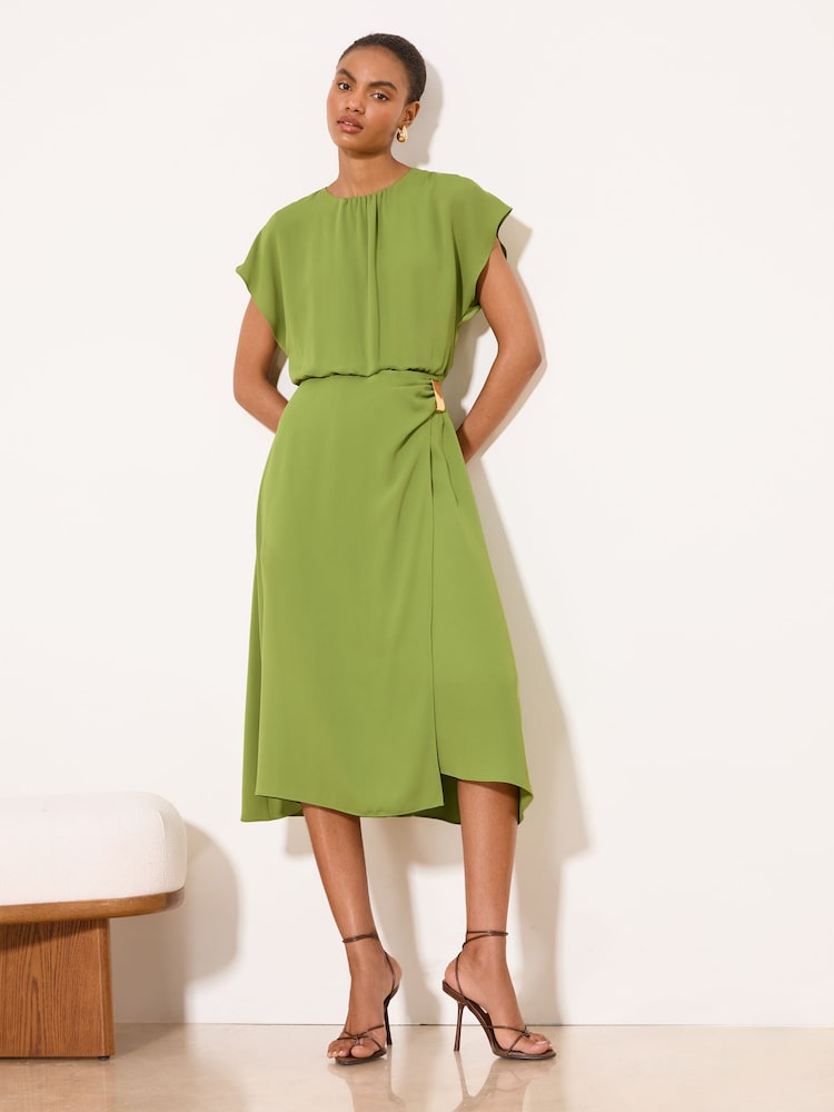 Lipsy Green Short Sleeve Metal Hardware Blouson Midi Dress - Image 1 of 5