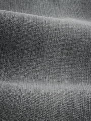 Light Grey Crosshatch - جينز كلاسيكي قابل للتمدد بتلبيس مريح - صورة 3 من 5