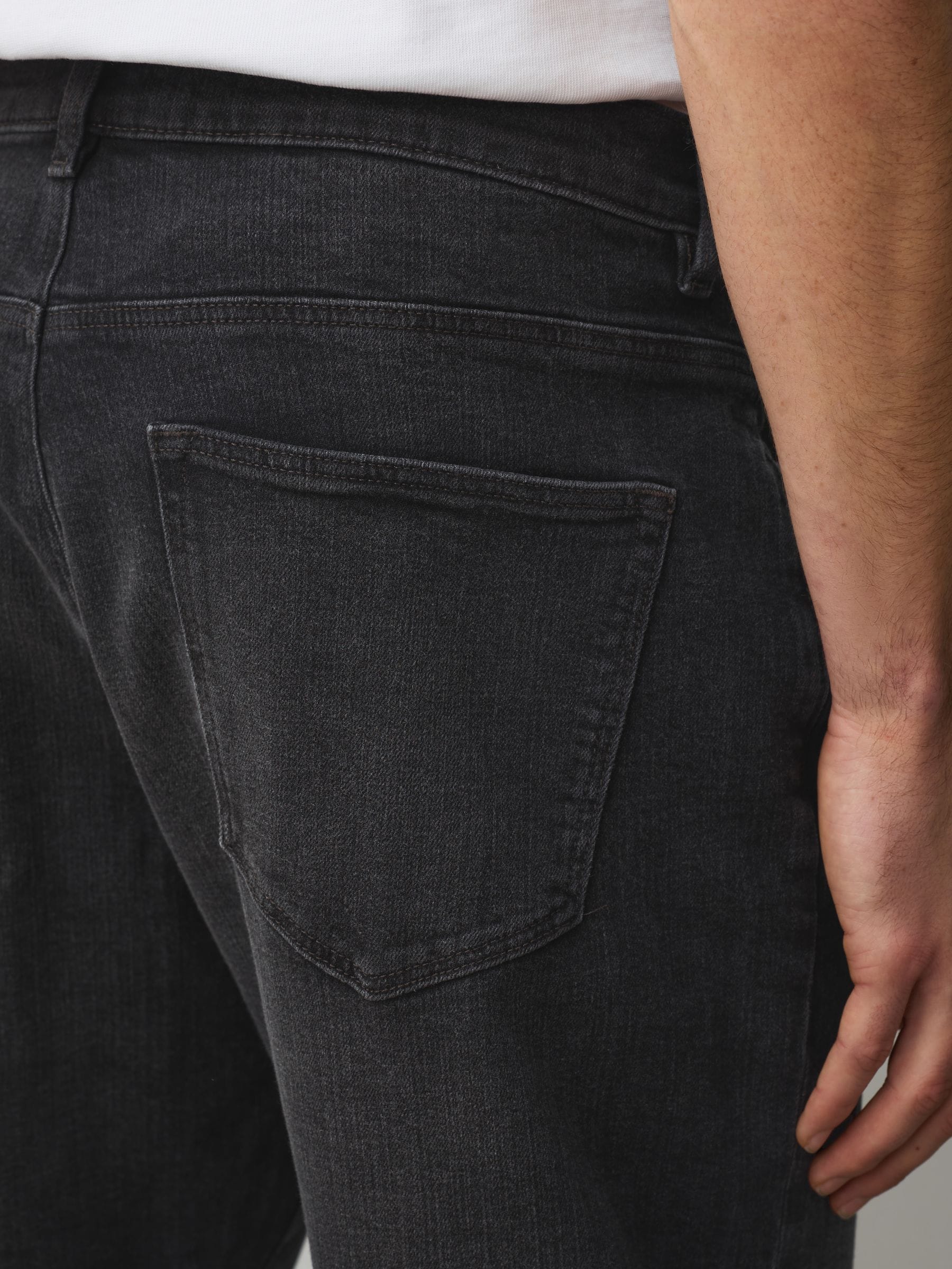 Buy Вимитий чорний хрестоподібний візерунок - Regular Tapered Fit