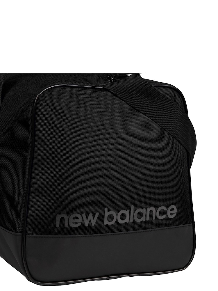 New Balance Black Essentials Large Duffel Bag - Image 6 of 6 New Balance Black Essentials Large Duffel Bag - Image 6 of 6