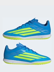 adidas Bright Blue F50 Club Indoor Kids Football Trainers - Image 4 of 9