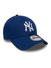 أزرق - قبعة Essential 9FORTY من New York Yankees من New Era - صورة 4 من 4