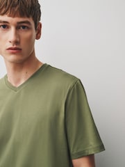 Կանաչ - Սովորական չափս - Հիմնական V-ձև օձիքով շապիկ - Պատկեր 4 7-ից