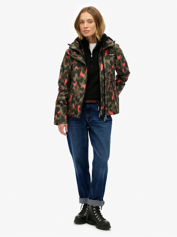 Superdry Green Hooded Mountain Windbreaker Jacket - Image 6 of 6