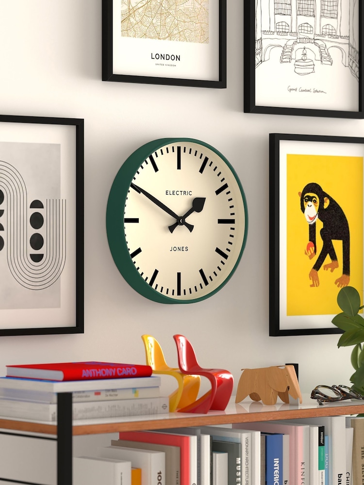 Jones Clocks Eden Green Tiger Wall Clock 30cm - Image 2 of 4