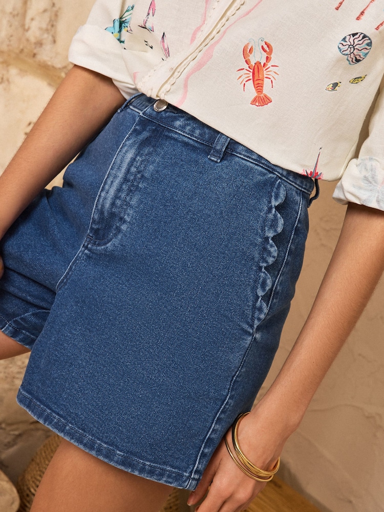 Love & Roses Mid Blue Denim Scallop Pocket Shorts - Image 2 of 4